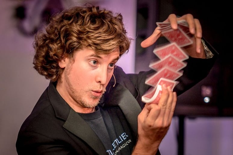 Gallery photo 22 of Fun Corporate Magic