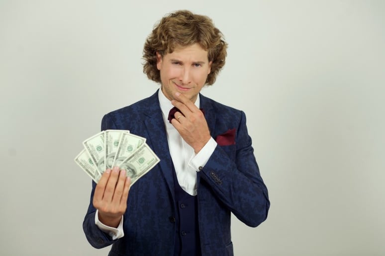 Gallery photo 9 of Fun Corporate Magic