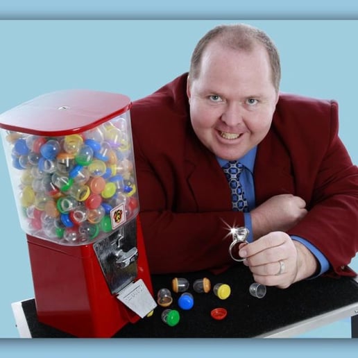 Gallery photo 1 of Magician Trent Tinney