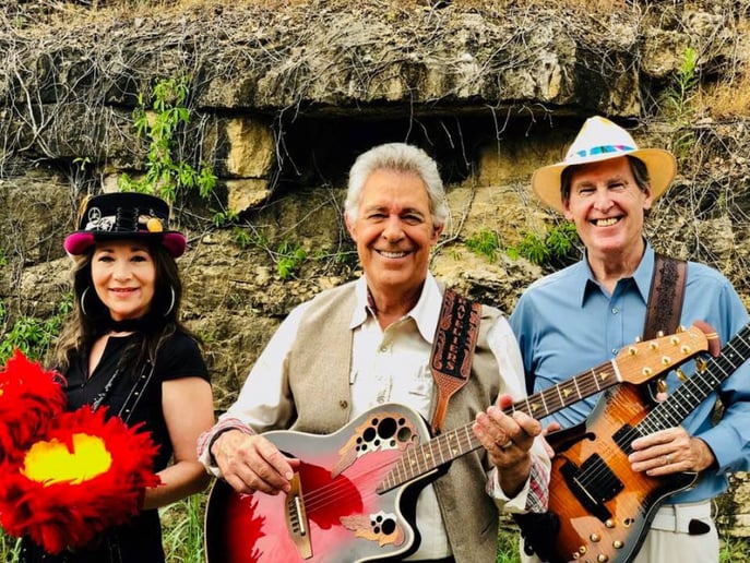 Gallery photo 1 of Barry Williams and the Traveliers