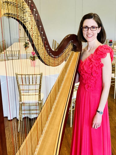 Gallery photo 2 of Suzanne Ballam, harpist