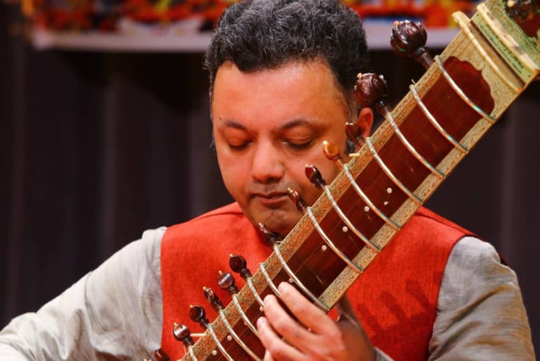 Gallery photo 2 of Maihar Ghorona Music