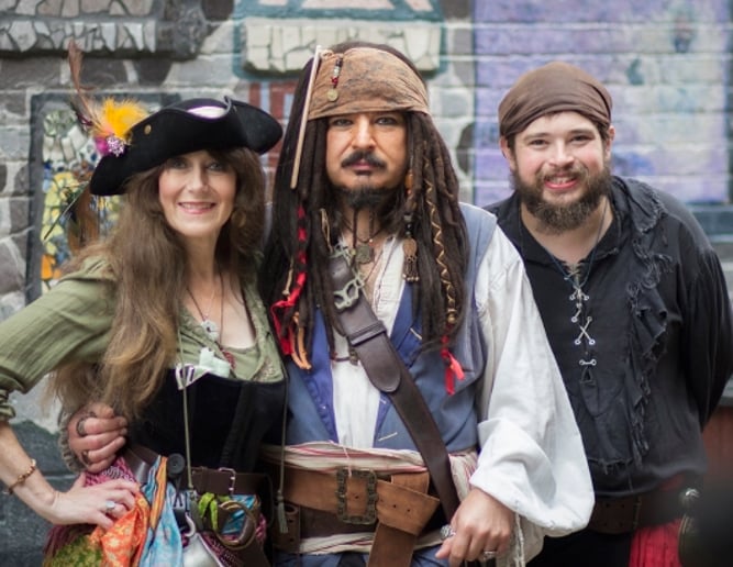 Gallery photo 25 of MainDeckProductions-Pirate Entertainment