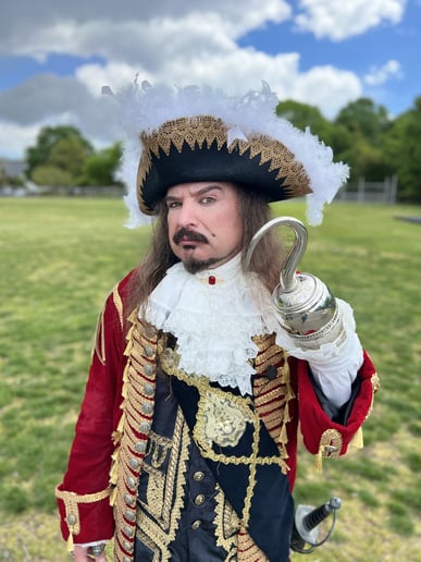 Gallery photo 76 of MainDeckProductions-Pirate Entertainment