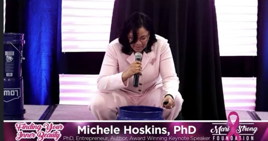 Gallery photo 7 of Michele Hoskins