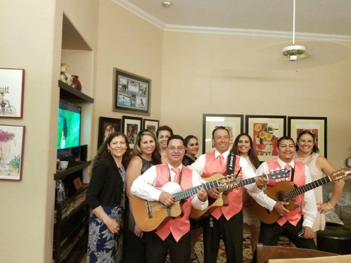Gallery photo 17 of Mariachi Trio El Mexicano