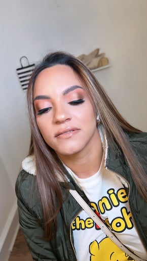 Gallery photo 3 of Makeup artist