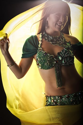 Gallery photo 3 of Maki Bellydance