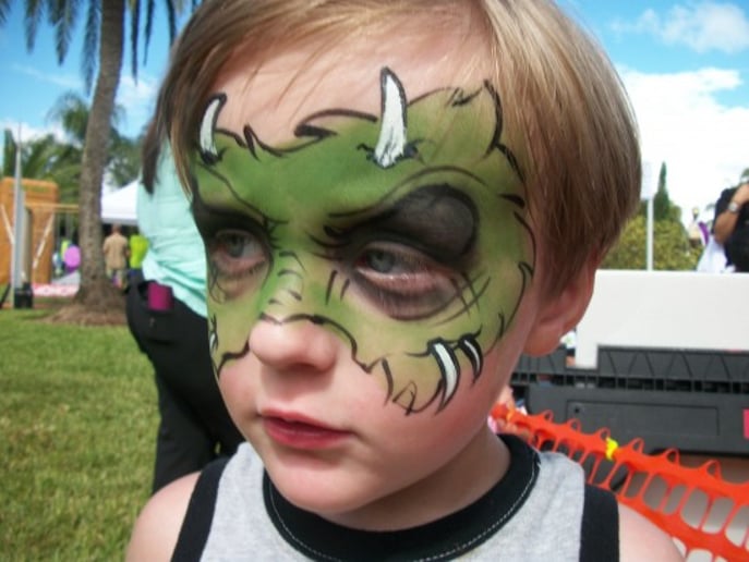 Gallery photo 1 of Making Faces 4 Fun