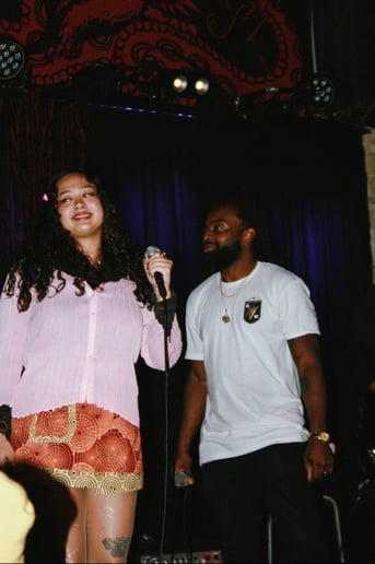 Gallery photo 4 of Malaya Live
