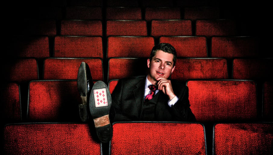 Gallery photo 2 of Malcolm Russell – magician