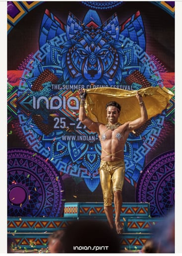 Gallery photo 16 of Male Belly Dancer With Circus