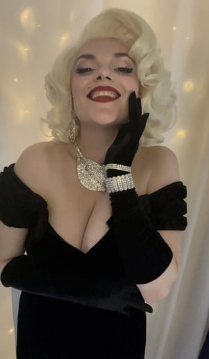 Gallery photo 31 of Mallory Kerwin: Fairytale Entertainment