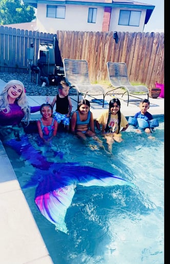 Gallery photo 7 of Mallory Kerwin: Fairytale Entertainment