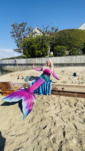 Gallery photo 53 of Mallory Kerwin: Fairytale Entertainment