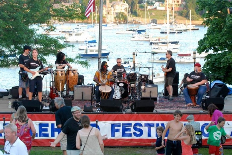 Gallery photo 6 of MAMADOU (West African World Fusion)