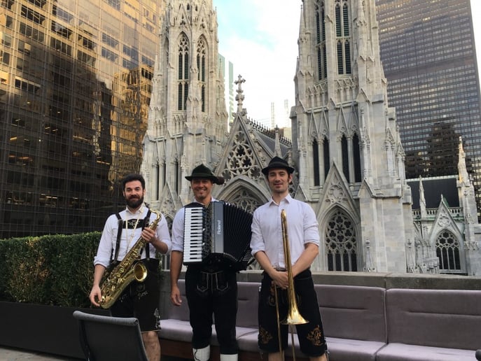 Gallery photo 4 of Papa Bavarian / Gruppo Gondolier