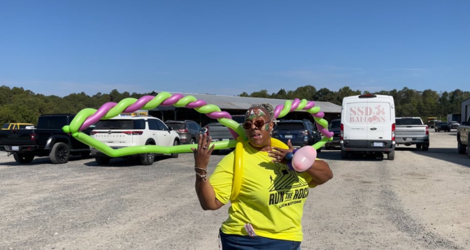 Gallery photo 40 of Marcie The Balloon Fairy