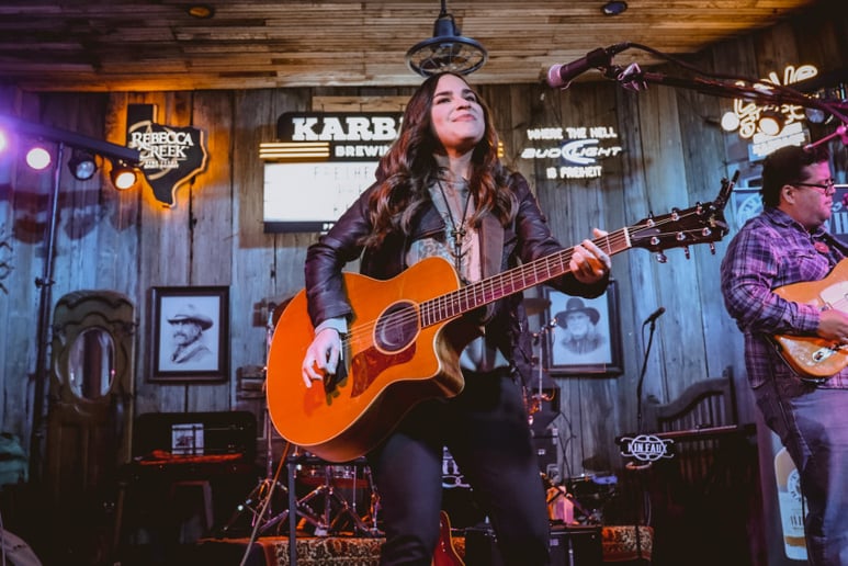 Gallery photo 1 of Marcy Grace Band