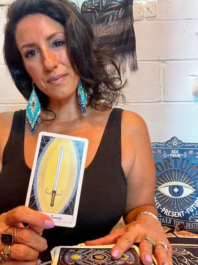 Gallery photo 3 of Maria Maria Tarot