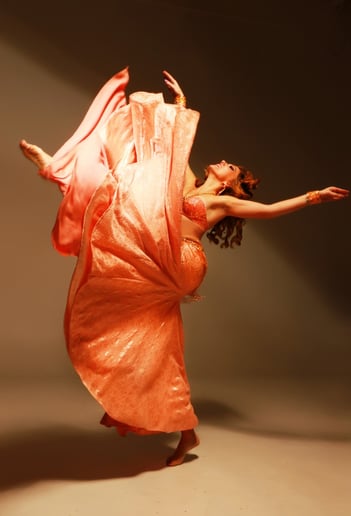 Gallery photo 10 of Maria Professional Bellydancer