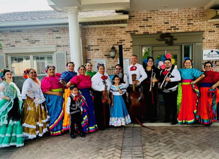 Gallery photo 3 of Mariachi Amador
