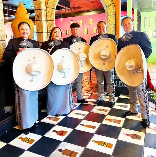 Gallery photo 6 of Mariachi America Canta