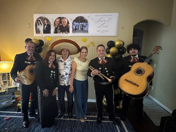 Gallery photo 11 of Mariachi America Canta