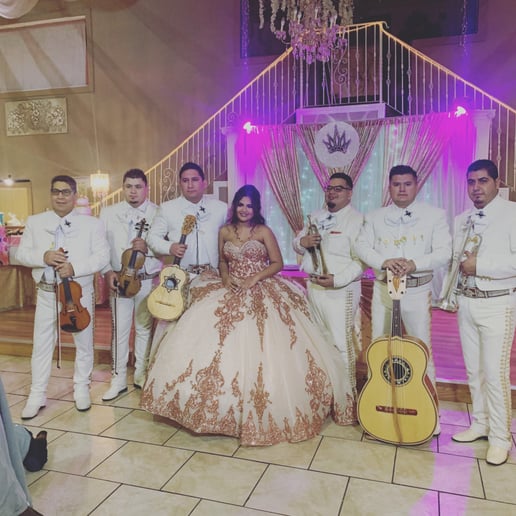 Gallery photo 24 of Mariachi Arraigo de America
