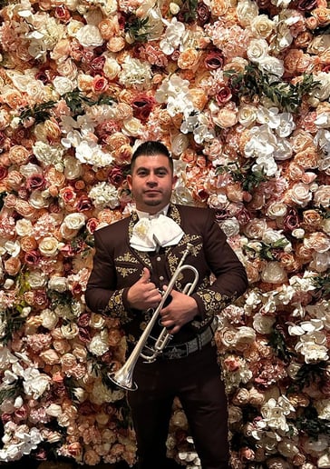 Gallery photo 17 of Mariachi Arraigo de America
