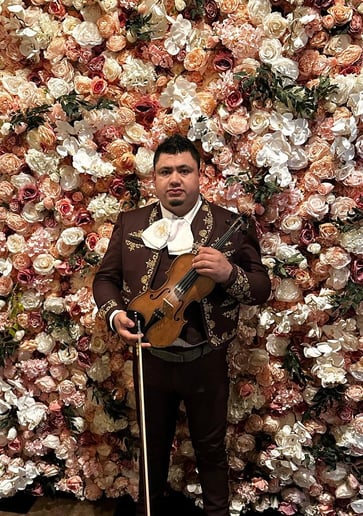 Gallery photo 18 of Mariachi Arraigo de America
