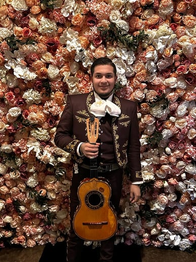 Gallery photo 19 of Mariachi Arraigo de America