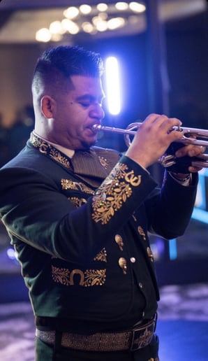 Gallery photo 21 of Mariachi Arraigo de America