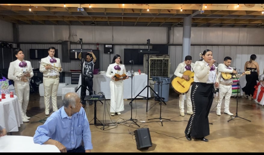 Gallery photo 9 of Mariachi Autentico Guadalajara