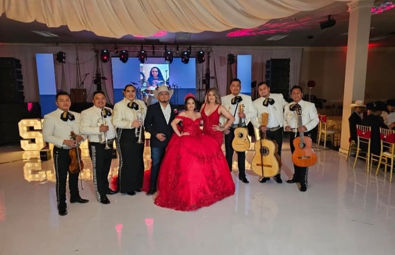 Gallery photo 4 of Mariachi Autentico Guadalajara