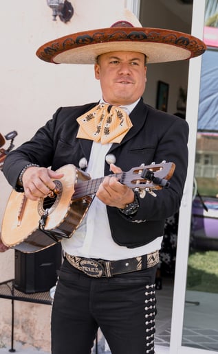 Gallery photo 4 of Mariachi Aventureros