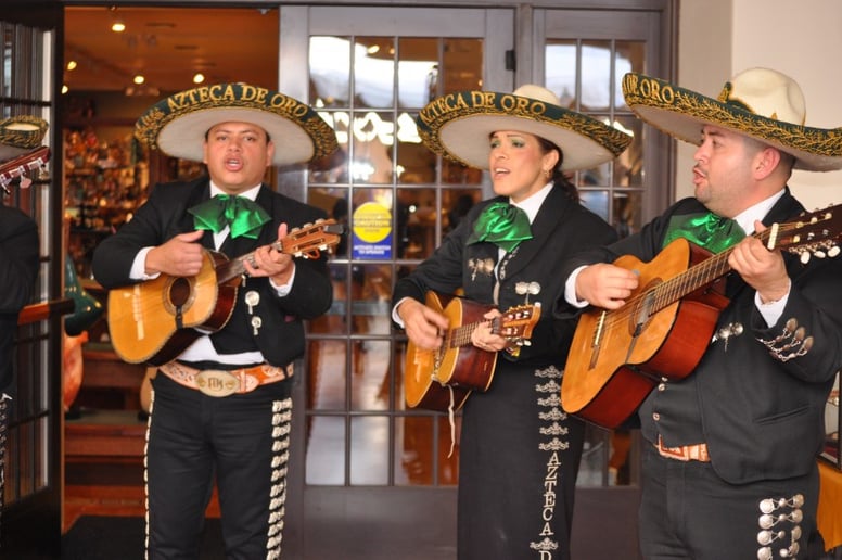 Gallery photo 7 of Mariachi Azteca De Oro