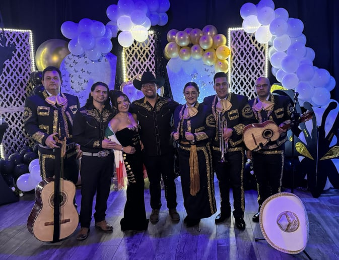 Gallery photo 12 of Mariachi Band Show Mexicanisimo
