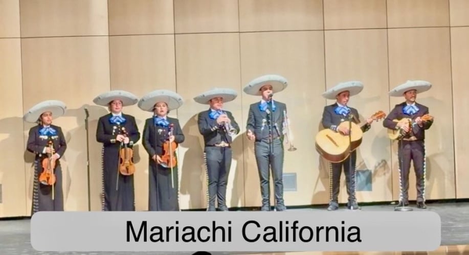 Gallery photo 1 of Mariachi California de Bruce Flores