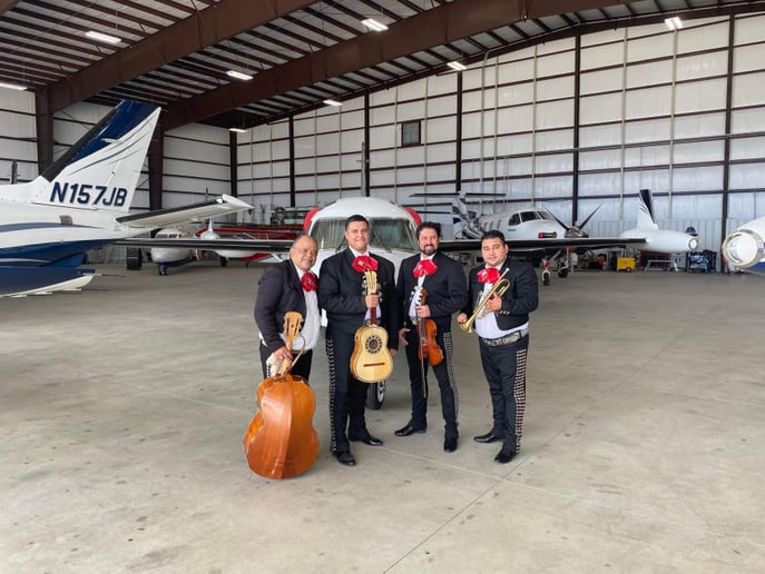 Gallery photo 4 of Mariachi Calmecac