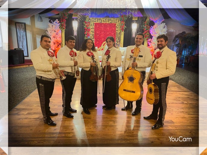 Gallery photo 8 of Mariachi Calmecac