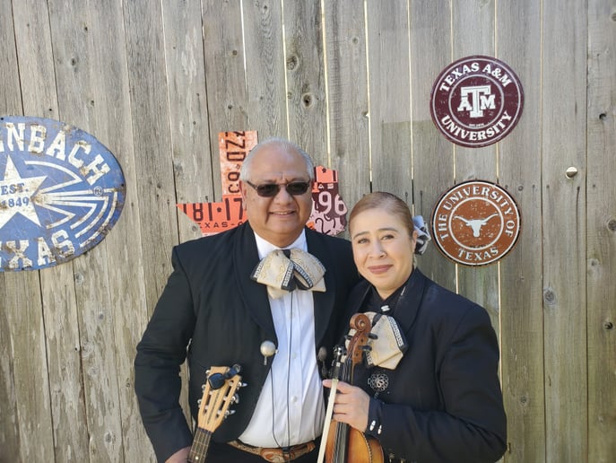 Gallery photo 5 of Mariachi Jazmin
