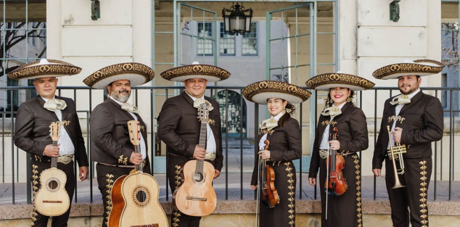 Gallery photo 1 of Mariachi Clasico