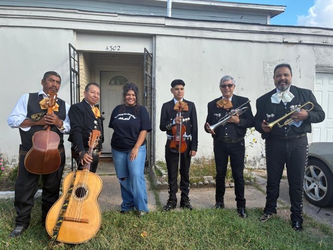 Gallery photo 1 of Mariachi Cristiano Talento De Cristo