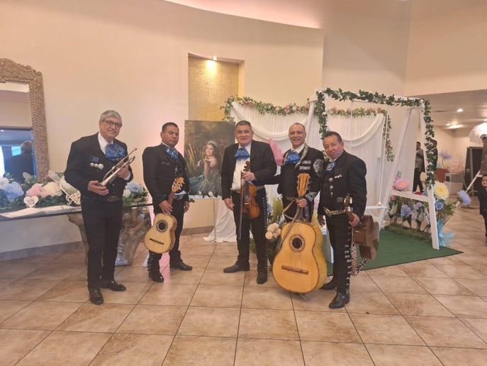 Gallery photo 2 of Mariachi Cristiano Talento De Cristo