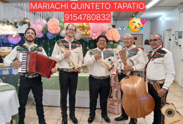 Gallery photo 3 of Mariachi Cuarteto Tapatio