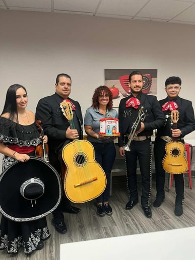 Gallery photo 3 of Mariachi De América Tampa