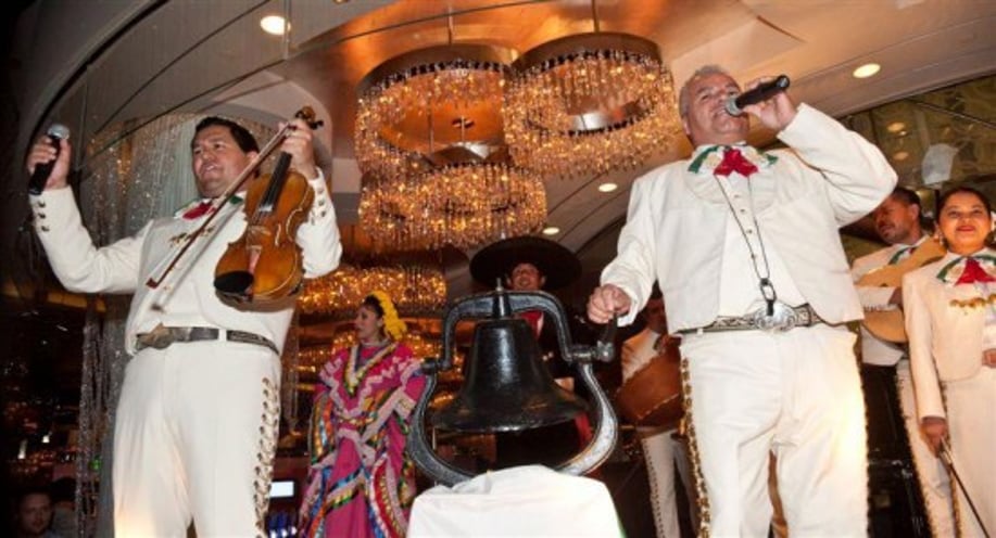 Gallery photo 12 of Mariachi de Mexico