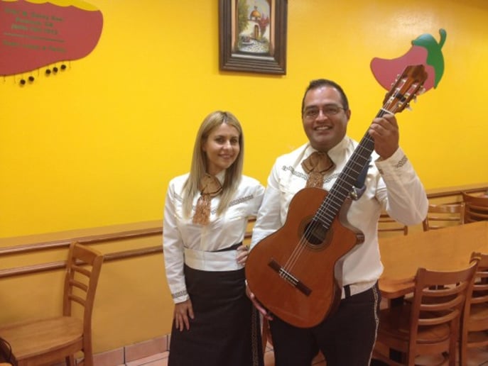 Gallery photo 39 of Mariachi Romanza