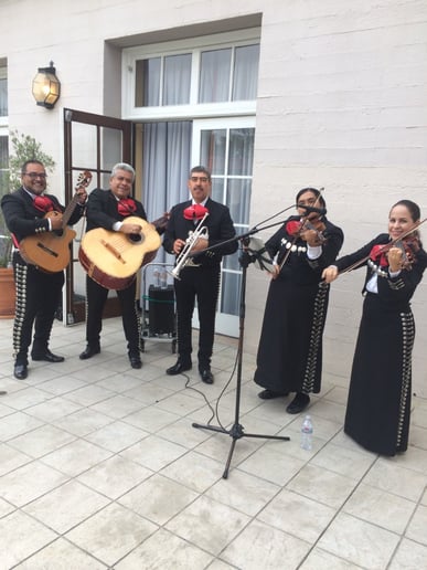 Gallery photo 13 of Mariachi Romanza